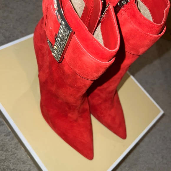 Michael Kors: GISELLE BOOTIE - Picture 2 of 6